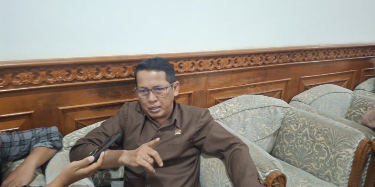 Fraksi Golkar Kutim Soroti APBD 2026: Risiko Ketergantungan Fiskal dan Kontrak Tahun Jamak